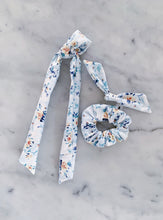 Load image into Gallery viewer, Watercolor Rose Scrunchie Ties