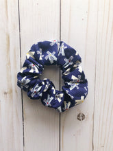 Load image into Gallery viewer, Windmill Print Scrunchie