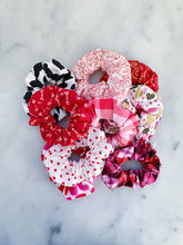 Load image into Gallery viewer, Valentine’s Heart Tin Scrunchie Pack